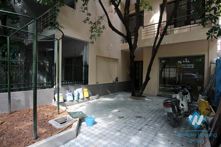 Good space for rent in Tay ho for cafe, restaurant